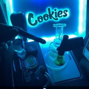 Meet your Posher, Josh